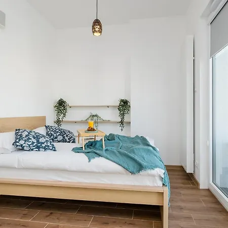 Shortstaypoland Kasprzaka Apartamento *